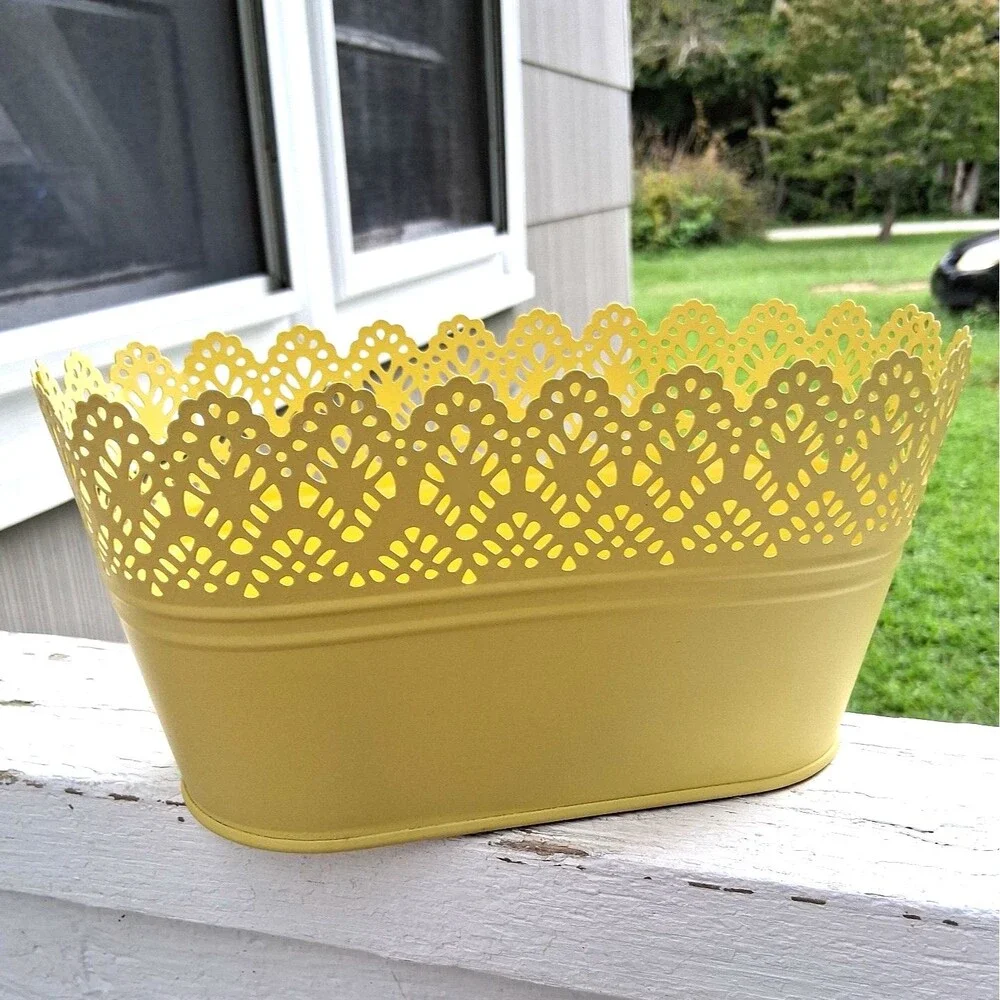 368 Yellow Metal Oval Lace Trimmed Basket Makeup Bathroom Planter Decor